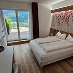 Agritur Gasador Farm stay *